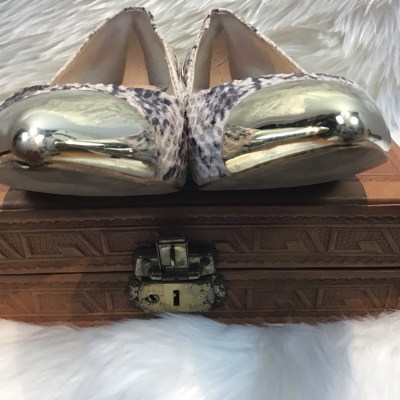 Enzo Angiolini Casiano faux snakeskin/gold Toes/Heels kitten heel size 10 - Picture 4 of 11